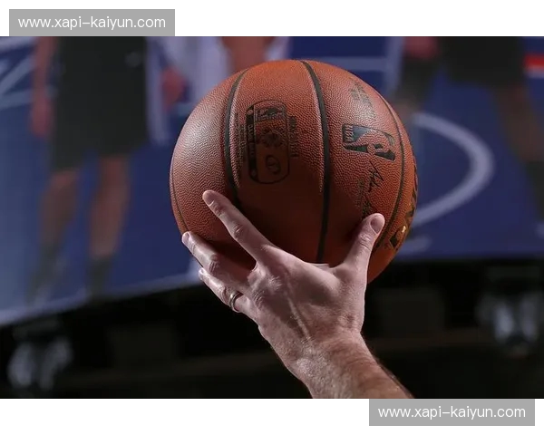 FIBA触球：在规则之外触碰赛场的灵魂